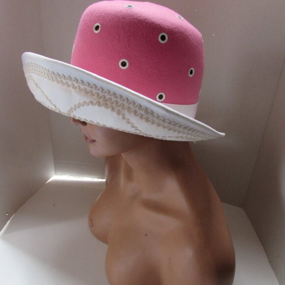 Vintage 1970 Era Hat High Crown Pink Felt White Brim main image 11